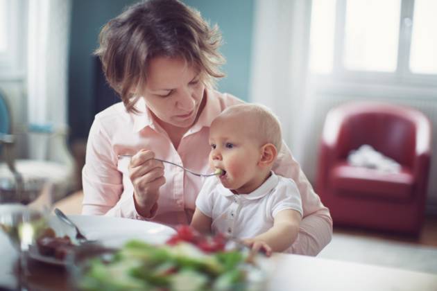 Nourrissons et enfants en bas âge, l'alimentation végane est-elle risquée